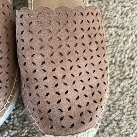 Gianni Bini Brown Perforated Espadrille Sandals - Picture 8 of 8